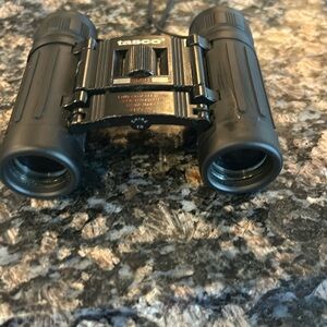 TASCO 8x21 BINOCULARS